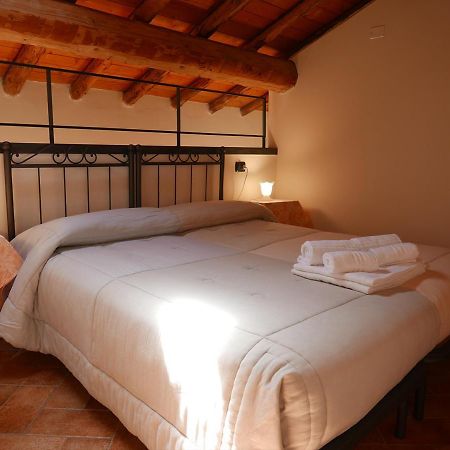 Agriturismo La Staffa Valeggio sul Mincio Buitenkant foto